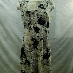 Connected Apparel Sleeveless Floral Dress Size 12 (207)